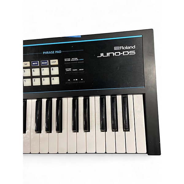 Used Roland JUNO DS 61 Keyboard Workstation