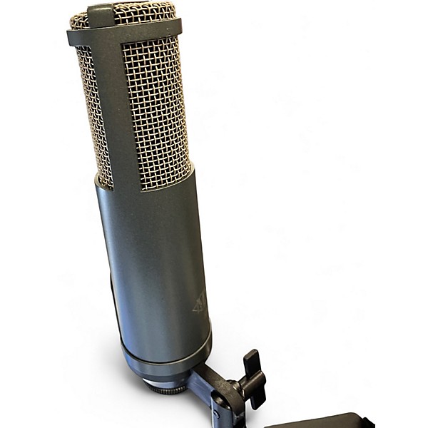 Used MXL R80 Ribbon Microphone