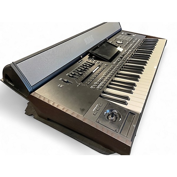 Used KORG PA5X 61 w/ paas mk2 Arranger Keyboard