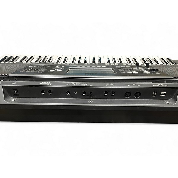Used Yamaha PSRSX720 61 Arranger Keyboard