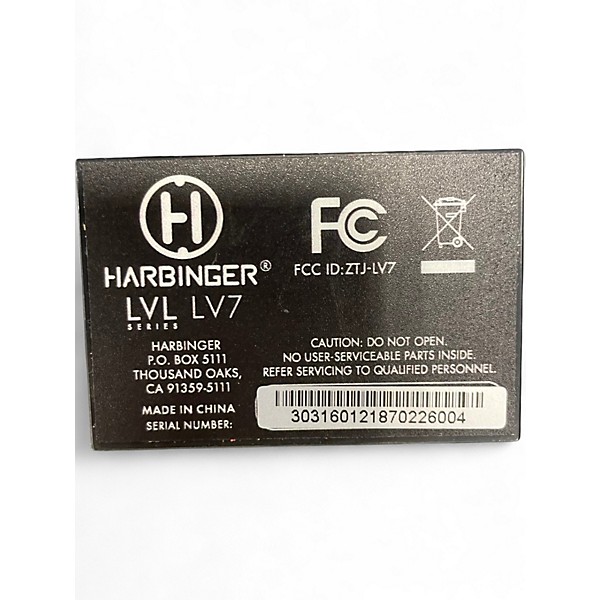 Used Harbinger LV7 Powered Mixer