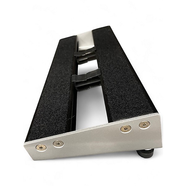 Used D'Addario XPAND Pedal Board