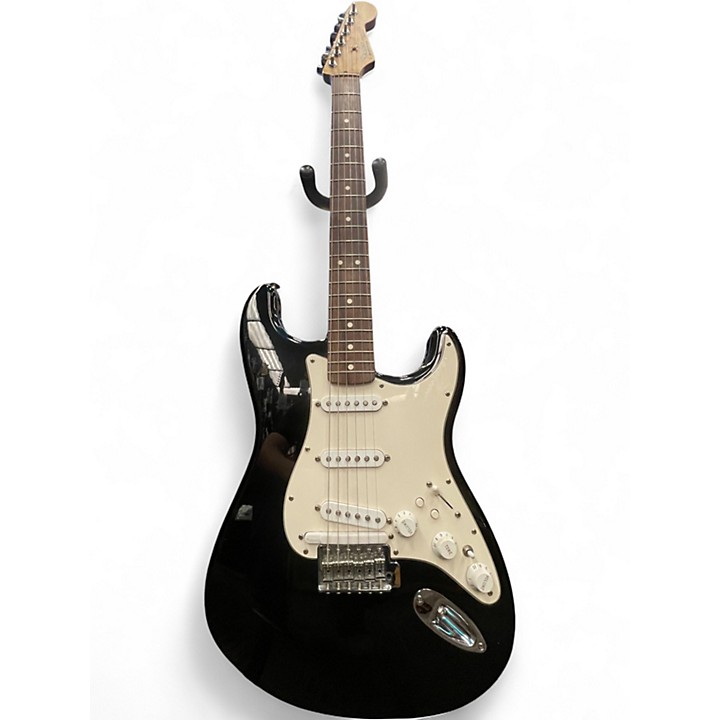 FENDER STANDARD ROLAND READY