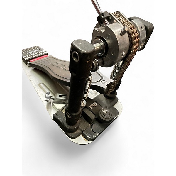 Used DW 9000 Series Single Single Bass Drum Pedal