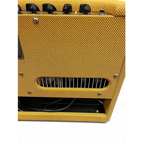 Used Fender Blues Junior 15W 1x12 Tube Guitar Combo Amp