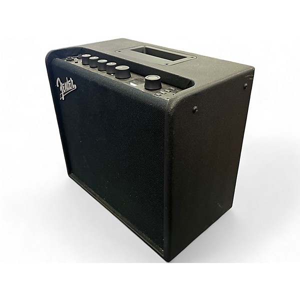 Used Fender Mustang LT25 Guitar Combo Amp