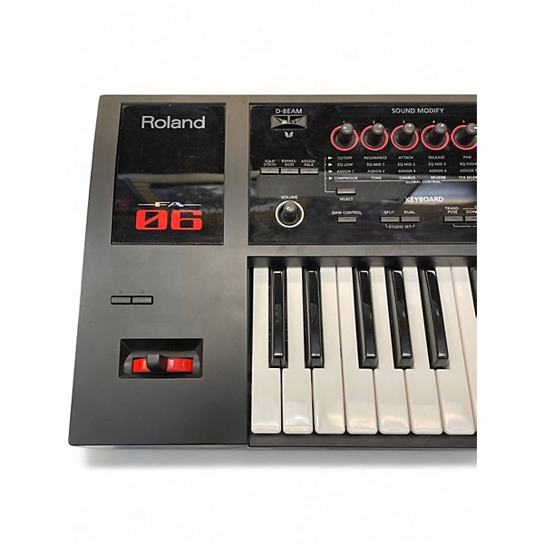 Used Roland Fantom 06 Keyboard Workstation