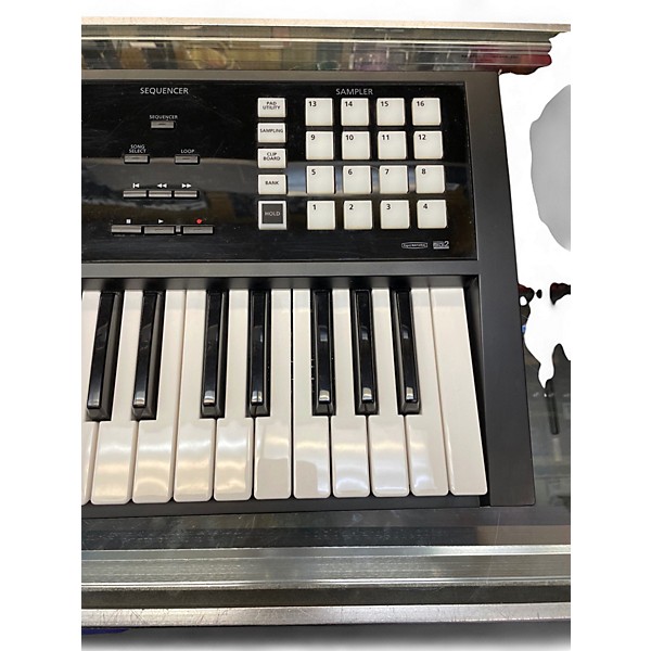 Used Roland Fantom 06 Keyboard Workstation
