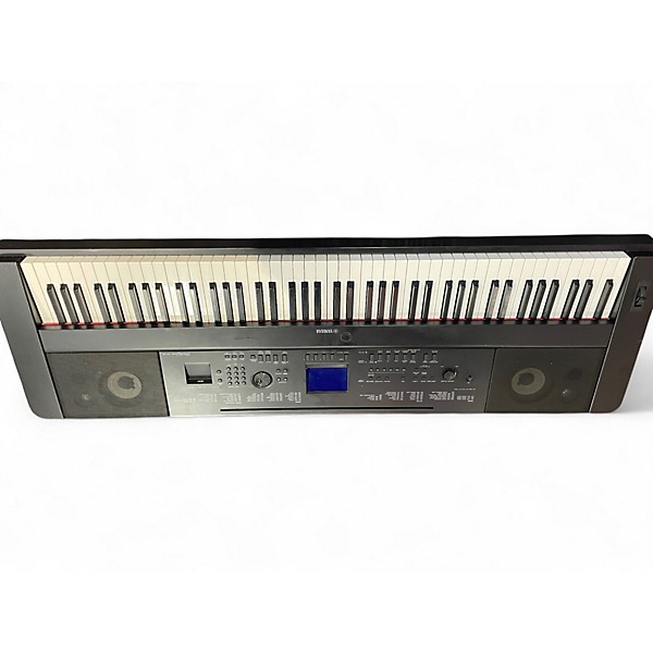 Used Yamaha DGX660 Portable Keyboard