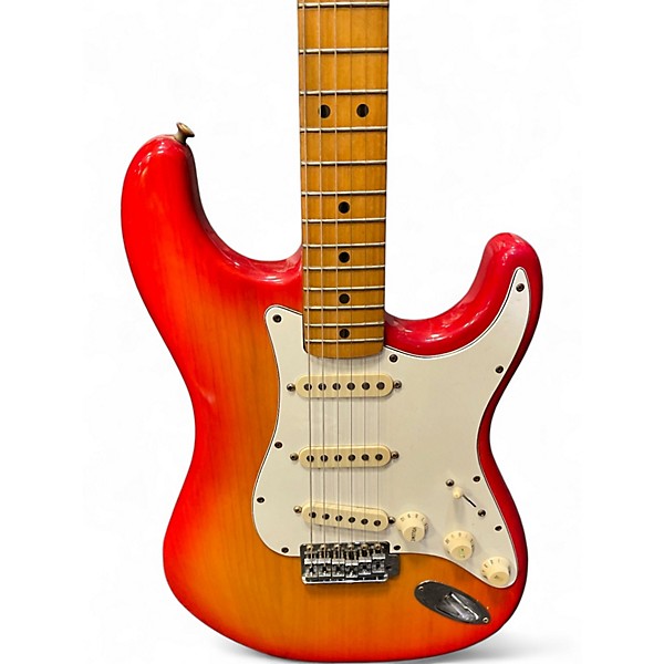 Vintage 1979 Fender STRATOCASTER Cherry Sunburst Solid Body Electric Guitar