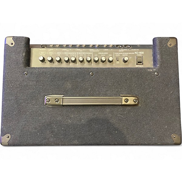 Used Roland KC600 Keyboard Amp