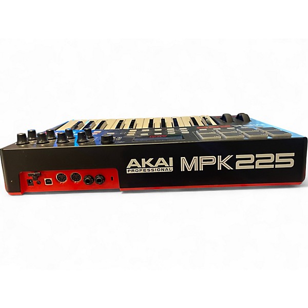 Used Akai Professional MPK225 25-Key MIDI Controller