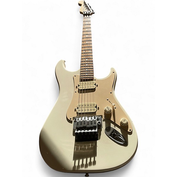 Used Squire  STAGEMASTER White Solid Body Electric Guitar