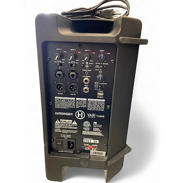 Used Harbinger V2408 Powered Speaker