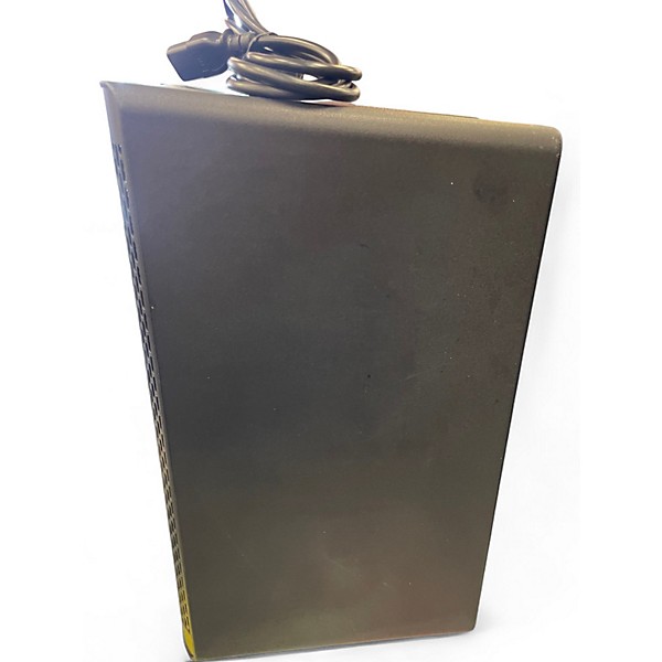 Used Harbinger V2408 Powered Speaker