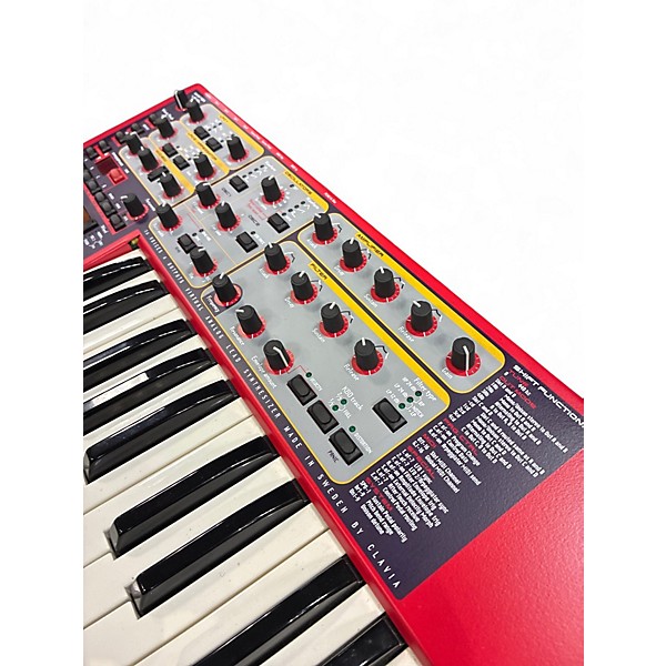 Used Nord LEAD 2 Keyboard Workstation