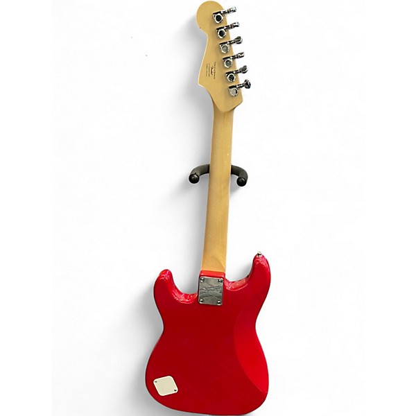 Used Squier Mini Affinity Stratocaster Candy Apple Red Electric Guitar
