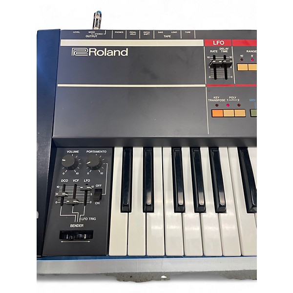 Used Roland JUNO-106 Synthesizer