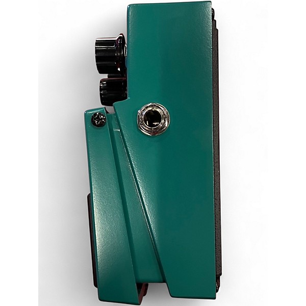 Used BOSS TR2 Tremolo Effect Pedal
