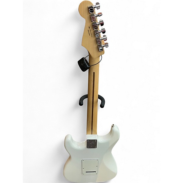 Used Fender Player Stratocaster White Solid Body Electric Guitar