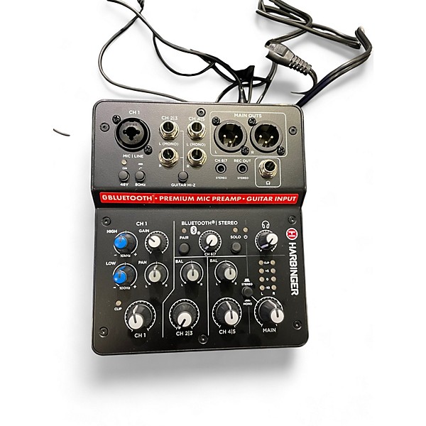 Used Harbinger LV7 Powered Mixer