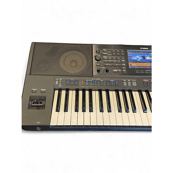 Used Yamaha PSR-SX 900 Keyboard Workstation