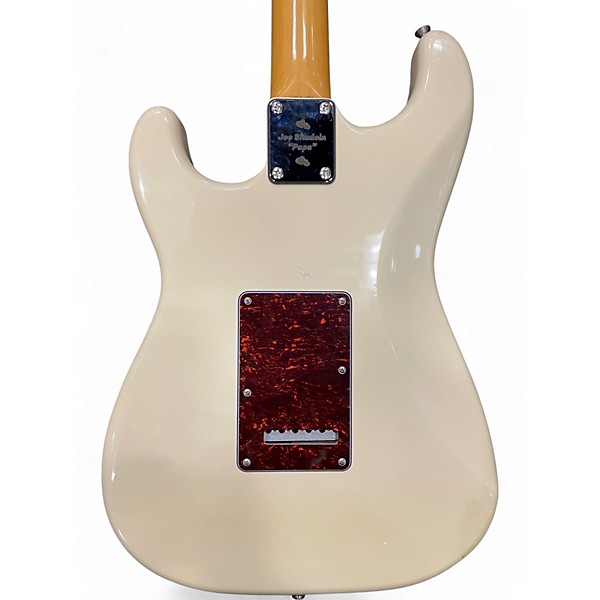 Used Fender '68 reissue 50th anniversary stratocaster Olympic White Solid Body Electric Guitar