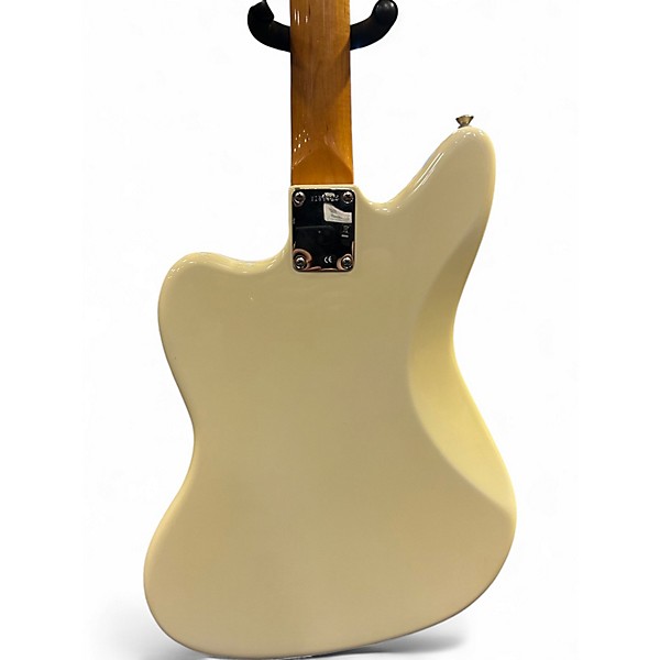 Used 2006 Fender Jaguar Alpine White Solid Body Electric Guitar