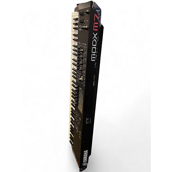Used Yamaha modx m7 Synthesizer