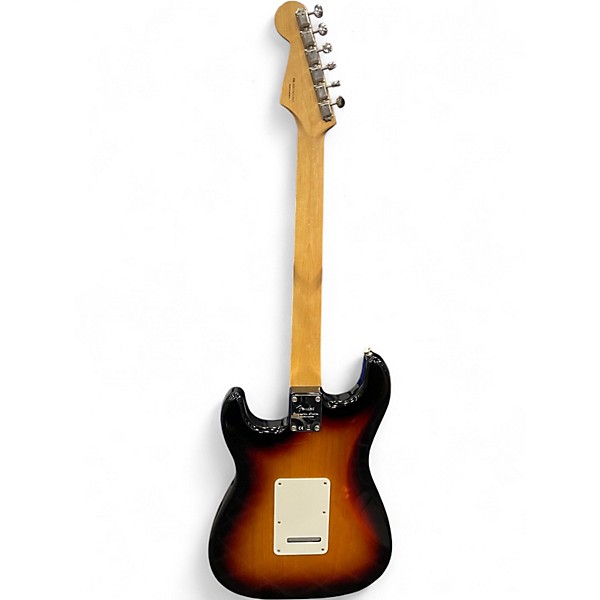 Used Fender Classic Series '60s Stratocaster 3 Color Sunburst Solid Body Electric Guitar