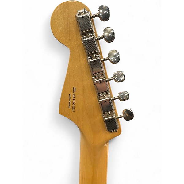 Used Fender Classic Series '60s Stratocaster 3 Color Sunburst Solid Body Electric Guitar