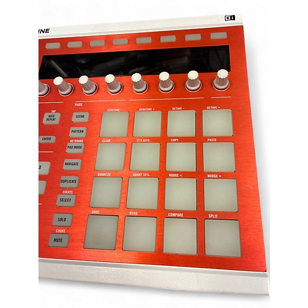 Used Native Instruments Maschine MKII MIDI Controller