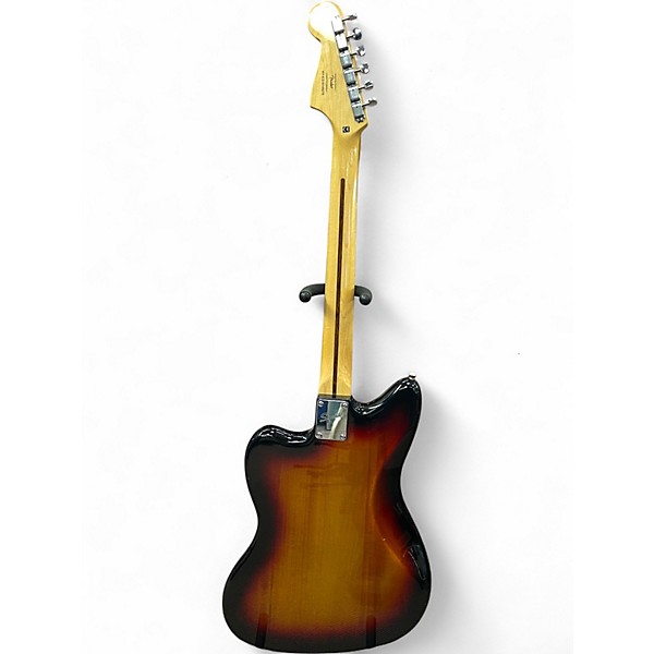 Used 2018 Squier Vintage Modified Jazzmaster 3 Tone Sunburst Solid Body Electric Guitar