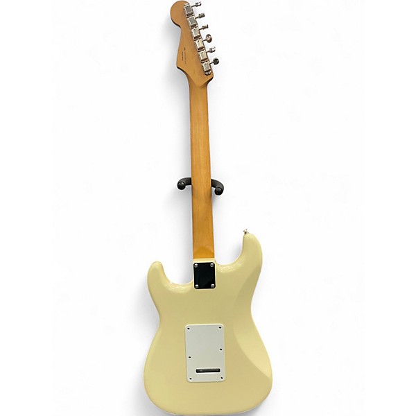 Used Fender Vintera 60s Stratocaster Olympic White Solid Body Electric Guitar