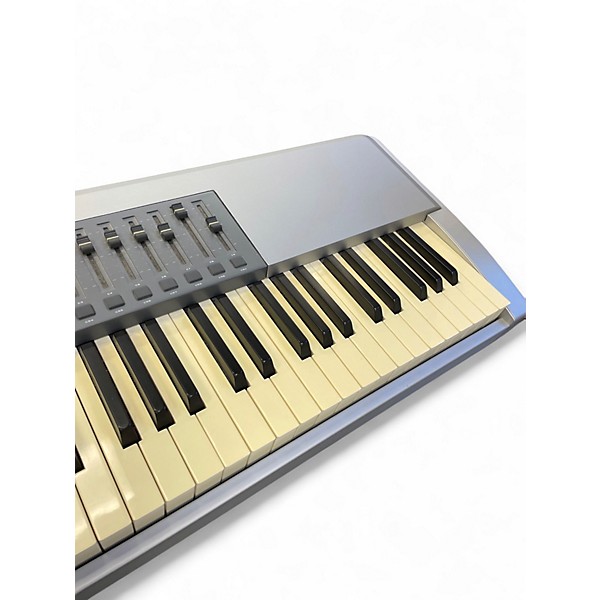 Used M-Audio Keystation Pro 88 MIDI Controller