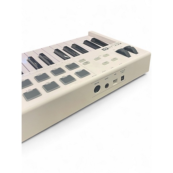 Used Arturia Keylab Essential 61 MIDI Controller