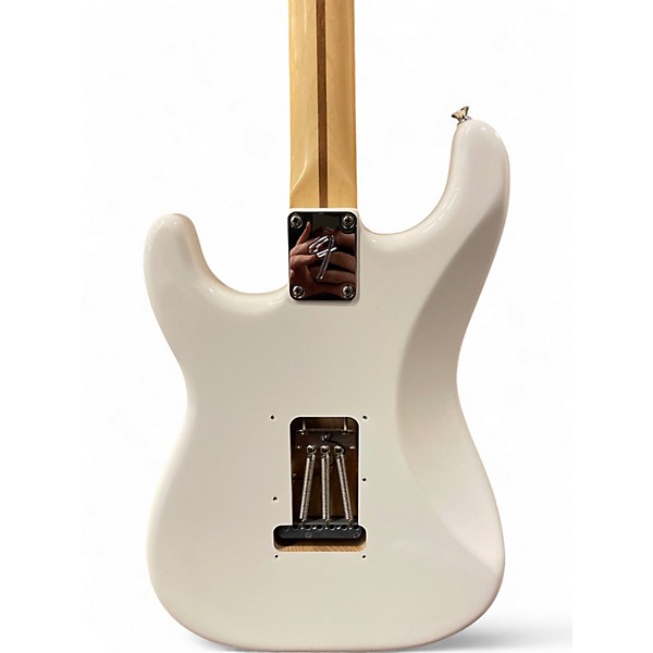 Used 2022 Fender Player Stratocaster Polar White Solid Body Electric Guitar
