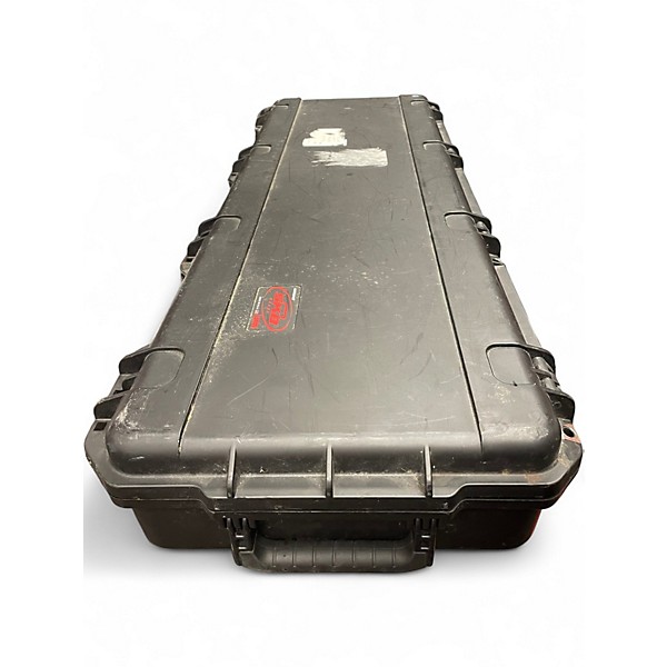 Used SKB ISERIES Electric Guitar Case
