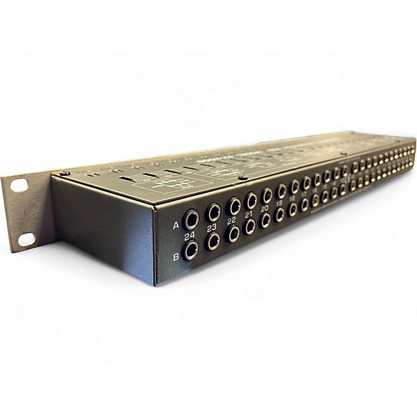 Used Behringer ULTRAPATCH PRO PX 2000 Signal Processor