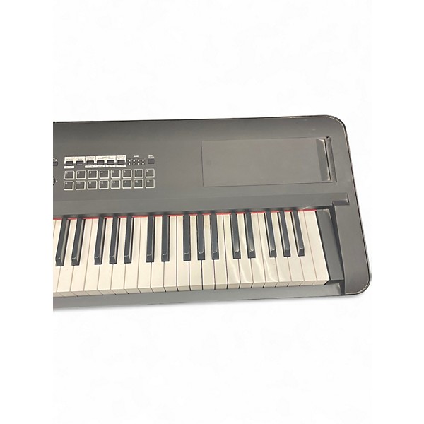 Used KORG KROSS 2 88 Key Keyboard Workstation