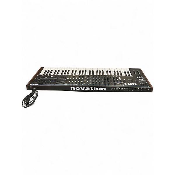 Used Novation Summit 16-Voice Polyphonic Synthesizer Synthesizer