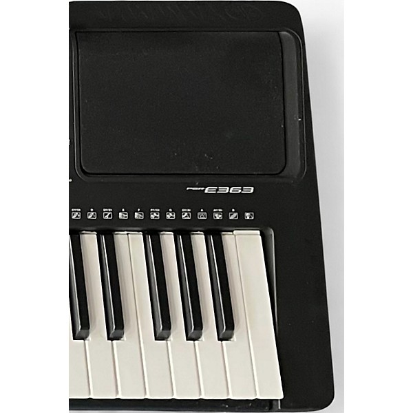 Used Yamaha PSRE363 61 Key Portable Keyboard