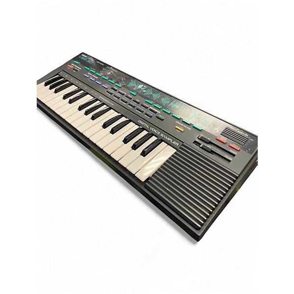 Used Yamaha VSS 30 Portable Keyboard