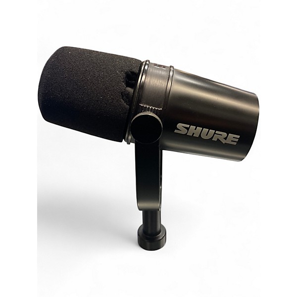 Used Shure MV7X Dynamic Microphone