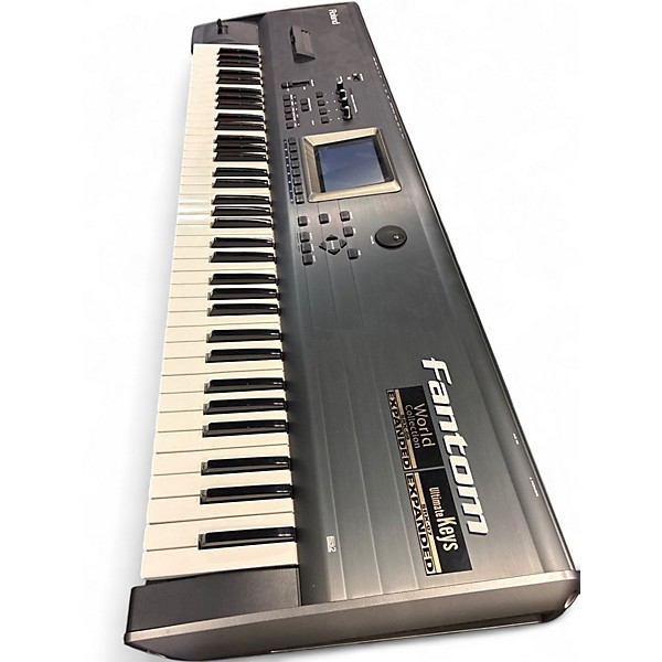 Used Roland Fantom 06 Keyboard Workstation
