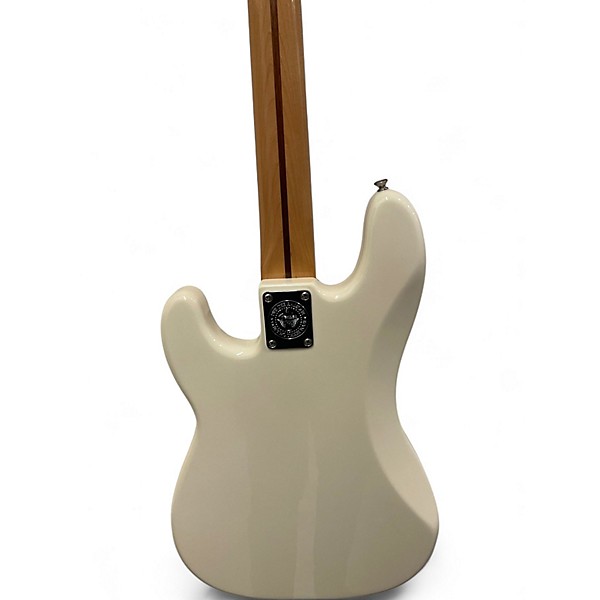 Used Fender Dee Dee Ramone Precision Bass White Electric Bass Guitar