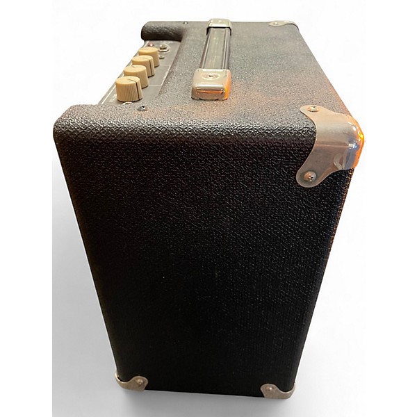 Used Fender Rumble 15 15W 1X8 Bass Combo Amp