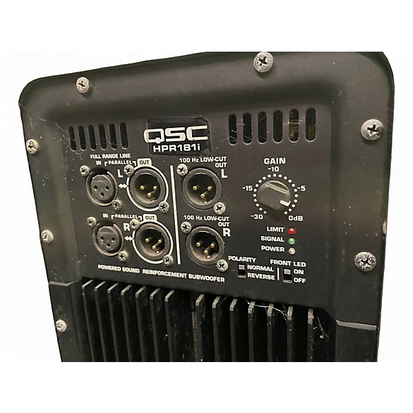 Used QSC HPR181i subwoofer Powered Subwoofer