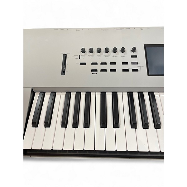 Used KORG Nautilus-61 Keyboard Workstation