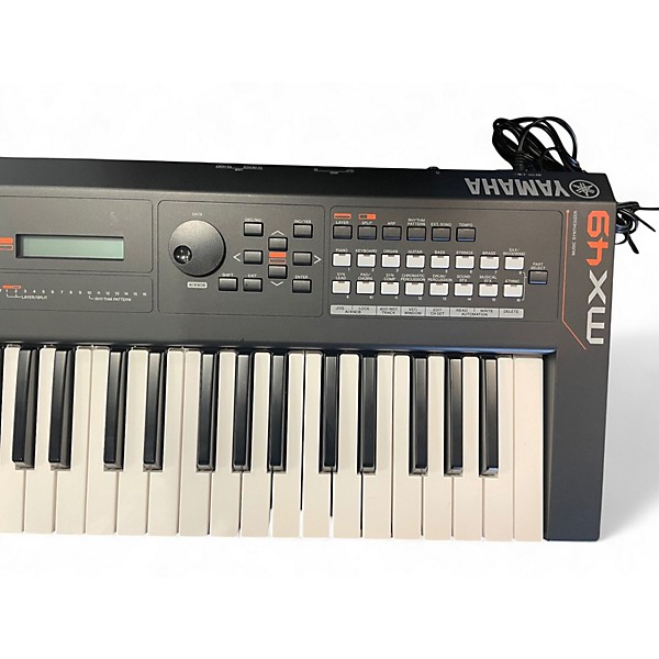 Used Yamaha MX49 49 Key Keyboard Workstation